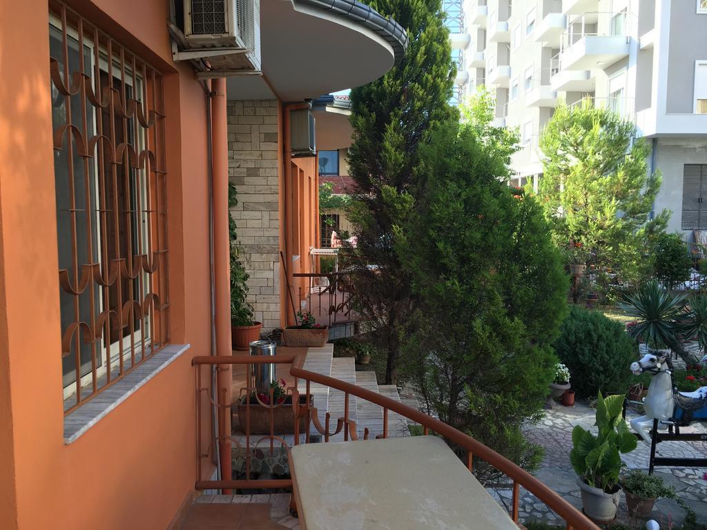 Guroal Holiday House Shëngjin المظهر الخارجي الصورة